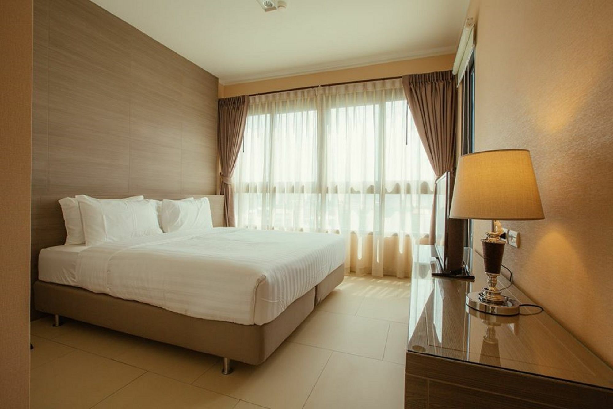 Hotel Zire Wongamart B1502 Pattaya Exterior foto